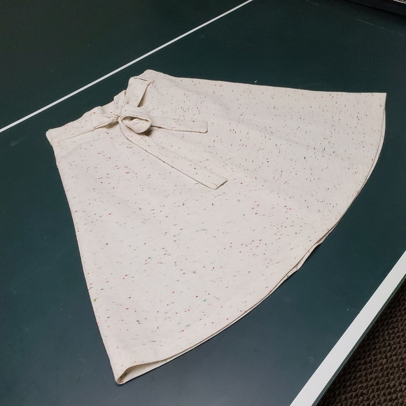 Handmade Vintage A-line Skirt with tie bow - Picture 3 of 9